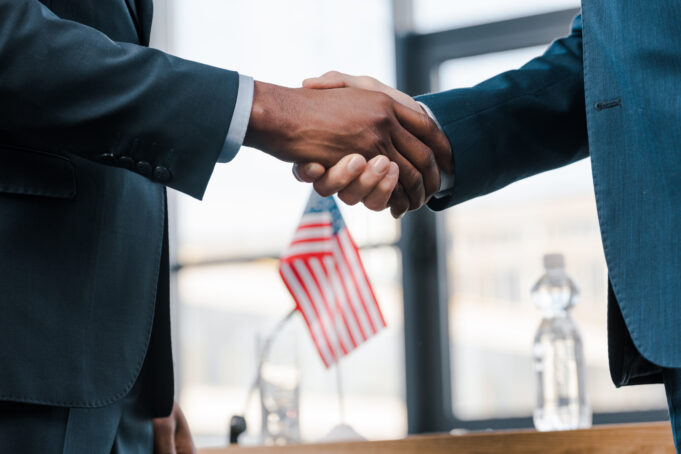 Networking with Impact: How to Build B2B Partnerships at U.S. Conventions: